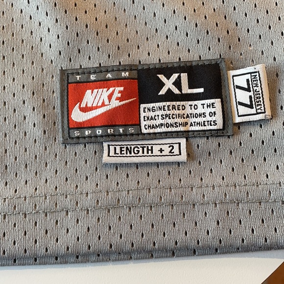 Nike New Jersey 5 Kidd Jersey - Picture 2 of 5